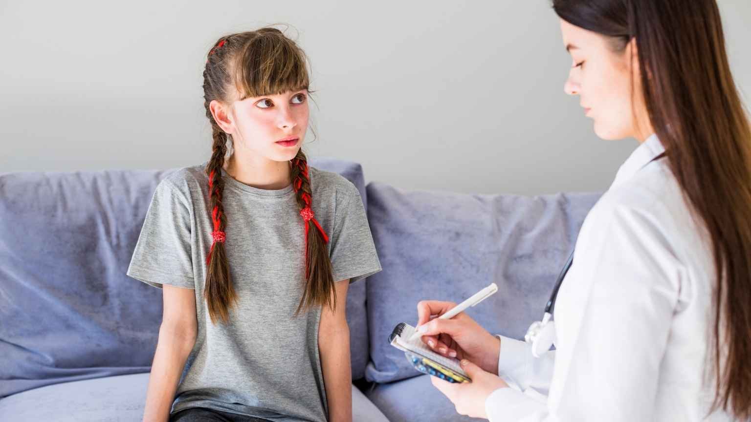 Primeira consulta ginecológica: quando levar sua filha ao ginecologista